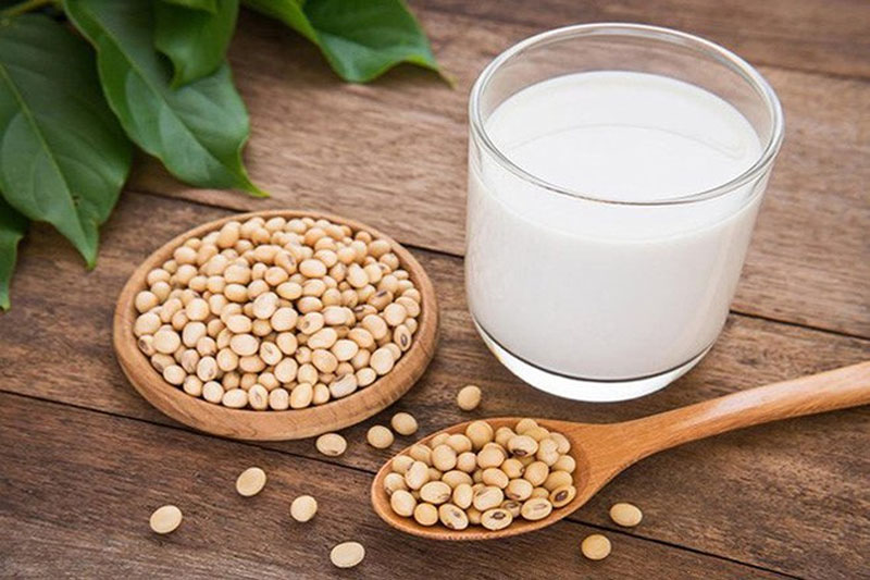 Sữa đậu nành cải thiện cân nặng khiến nhiều người bất ngờ