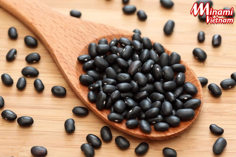 Ẩn chứa trong hạt đậu đen là nguồn dinh dưỡng và Vitamin dồi dào