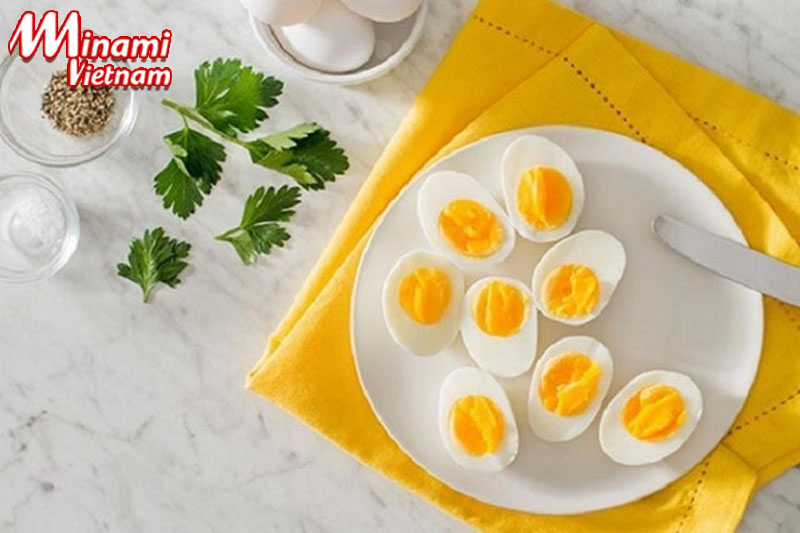 Trứng cung cấp nhiều dưỡng chất cần thiết cho cơ thể