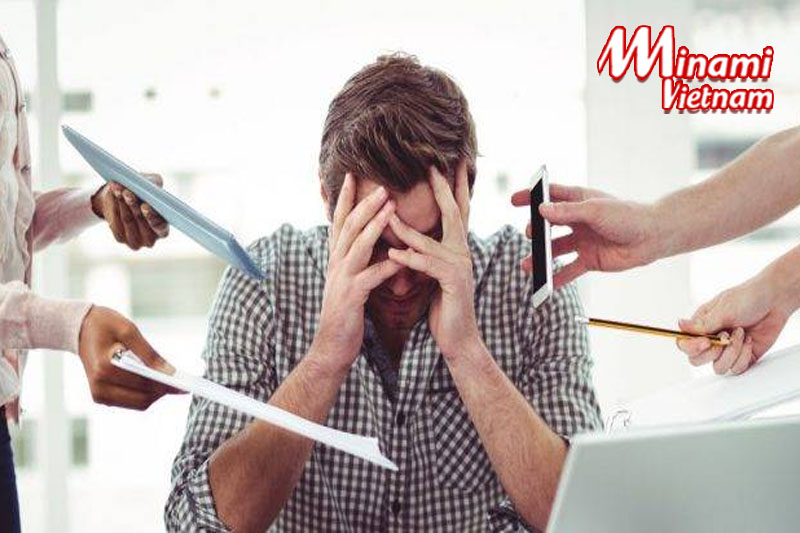 Bụng trên to do stress gây ra