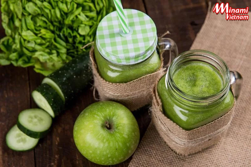 Cách làm nước Detox giảm cân bằng dưa chuột táo sả