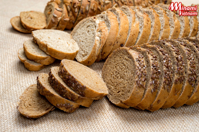 Bánh mì đen giảm cân có khả năng ngắn ngừa ung thư vú