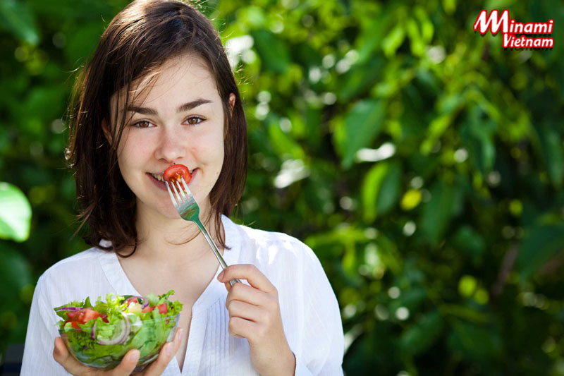 Bạn hoàn toàn yên tâm khi áp dụng chế độ ăn rau xanh giảm cân