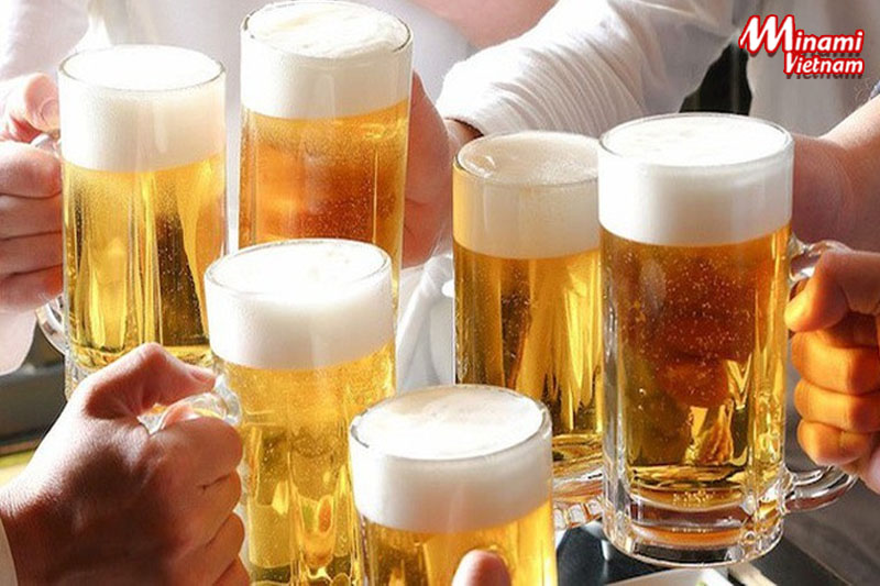 Hạn chế sử dụng bia rượu giúp giảm béo bụng cho nam