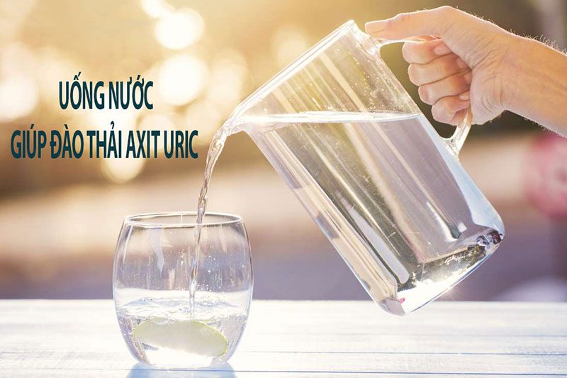 Uống nhiều nước mỗi ngày không chỉ hỗ trợ điều trị gout mà còn đẹp da, tốt cho sức khoẻ